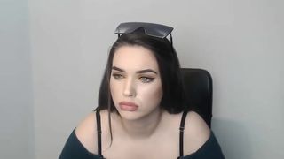 frankie_fall naughty slut fucks herself with a phallus