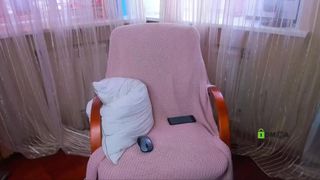 misss_vikki seductive lady shows sexy body