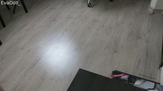 Happy_Yulia cute babe squeezes pussy dildo