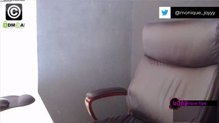 debralee shows ass standing shrimp