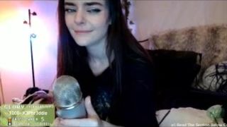 ashe maree busty slut fucks pussy in the shower