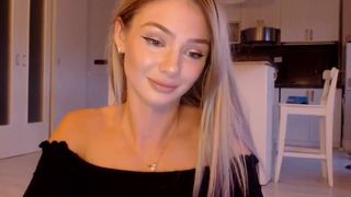 yveline crustacean catches buzz from lilac lildo