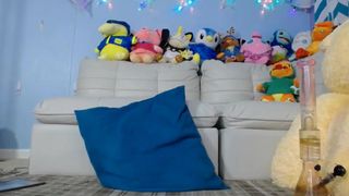 starpowerrr fucks his holes in front of the webcam