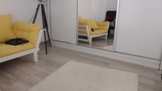 eve hot babe masturbates shaved cunt