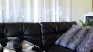 aythurdelilah marvelous babe shows off a gorgeous bosom