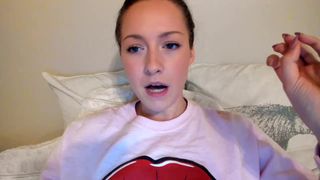 texasthicc hot latina fucks dildo