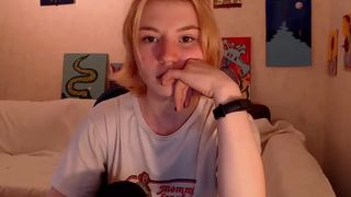 alicebreeze Tanned blonde