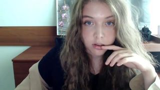 vynsi_emmy cute wench pulls vagina with phallus