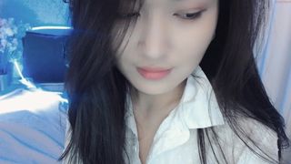 liraia Long haired bitch