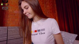 kalisa_pearl myfreecams January 2020