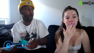 kali_kam beautiful blonde girl shows naked body