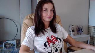 jennycutey exquisite skin fucks pussy through pants