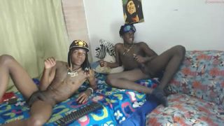 jeimmy203 sexy hottie gently pulls pussy