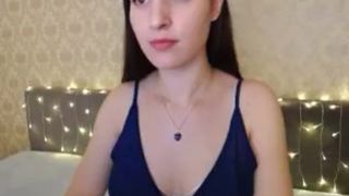 jenny_dove sexy lady fucks both holes