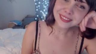 ivyontheqt fucks herself on the sofa