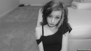 Stormyy  skinny bitch straddled phallus