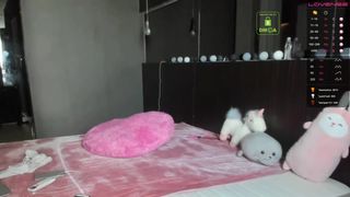 lil_mayaa teased by her gorgeous body