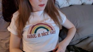 myassistant spectacular skin cleaves the vagina with a large dildo