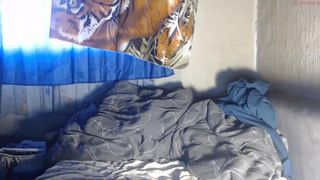 indiantwilight92 tasty babe fucks both holes