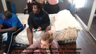 littlekushkitty beauty sensually satisfies her pussy