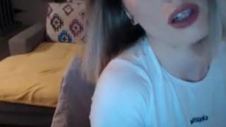 missspicy cute fucks herself