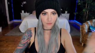 misscodyblack online show January 2020