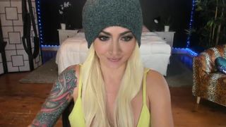 misscodyblack tender naughty blonde