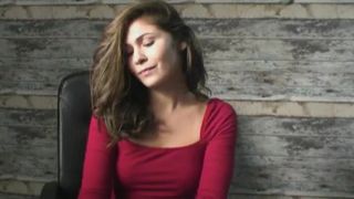 naiadde jerking close up