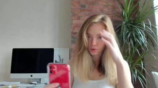 ms_lina Fair-haired lady