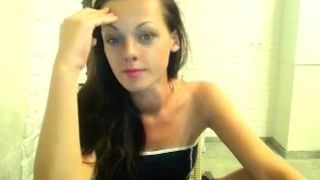 sonata blissful bitch pulls pussy