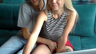 rileyfane pretty chick fucks pussy with phallus