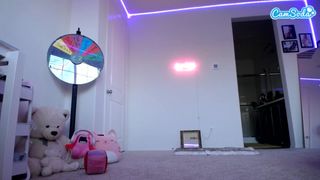 lexileetv beautiful harlot dancing striptease