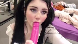 babymaddyxo incendiary bitch is naughty at the pool