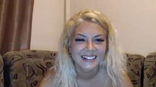 karissma_gold Hot devil