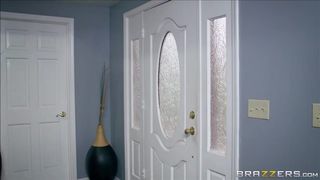 Janice Griffith cute brunette girl masturbates passionately