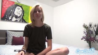 Haley Reed busty wench masturbates pussy