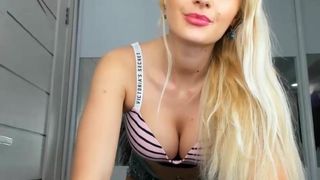 sweettpussysex blonde slut fucks pussy with a vibrator