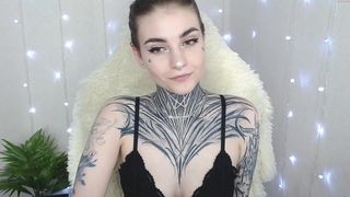 _peni_wise_ online show January 2020