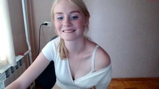 precious_tenderness elegant blonde dabbles with dildo