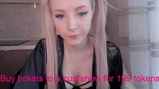 oh_honey_ narrow-eyed jerking pussy phallus