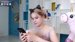 nyqipi the stubborn tigress relaxes in all ways.