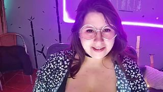 lovecraft_lover pretty lady fucking pussy with sex machine