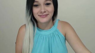 youth_lust69 flawless shows her dresses and underwear