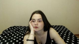 lustful_trio hot babe fucks cunt