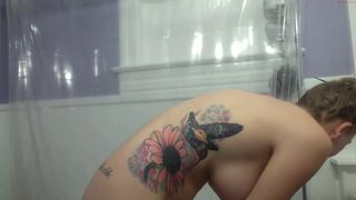 pregnant_annah beautiful chick boasts big boobs