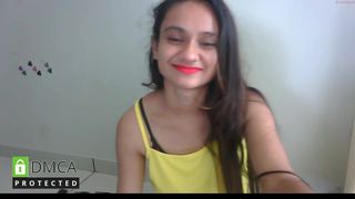 danisha_sexy fat woman punishes clit