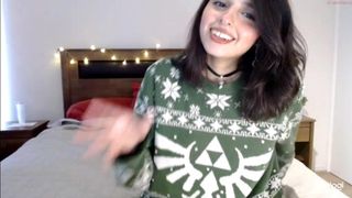 remina__ slut female fucks both holes