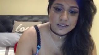 preetione gets squirt