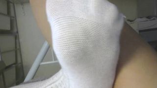 YaGirlDubs pretty woman dabbles with a toy