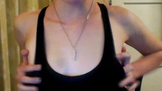 YaGirlDubs hot babe jerking off pussy